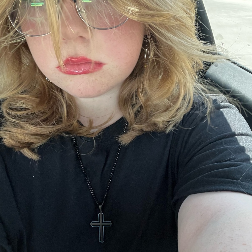 Meet your Posher, Carleigh